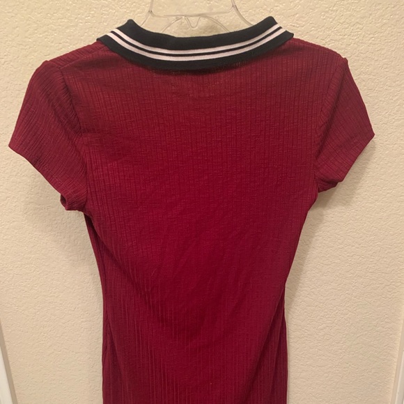Maroonish red zip front dress - Picture 3 of 3
